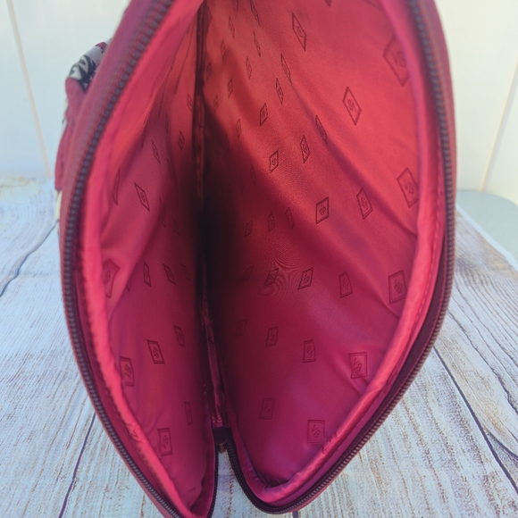 Vera Bradley Bordeaux Blooms Quilted Laptop Sleeve with Handle - Picture 5 of 7